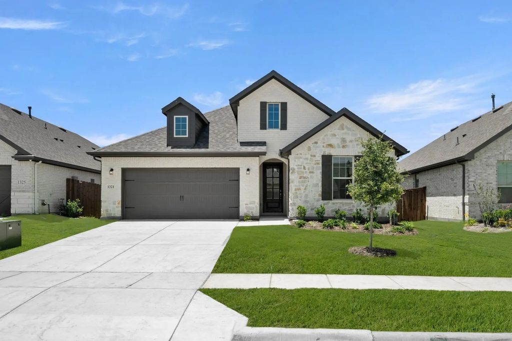 1321 Rothland Lane, Red Oak