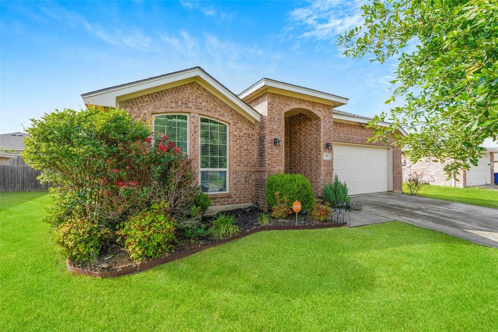 945 Abigale Lane, Dallas