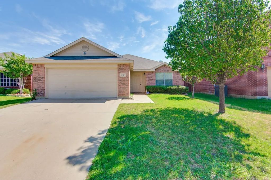 10720 Irish Glen Trail, Fort Worth