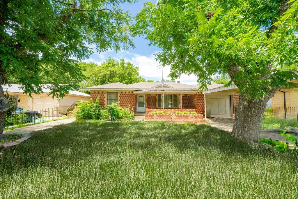 2217 Gaylord Drive, Dallas