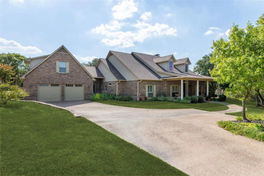 138 Bluff Creek Road, Weatherford