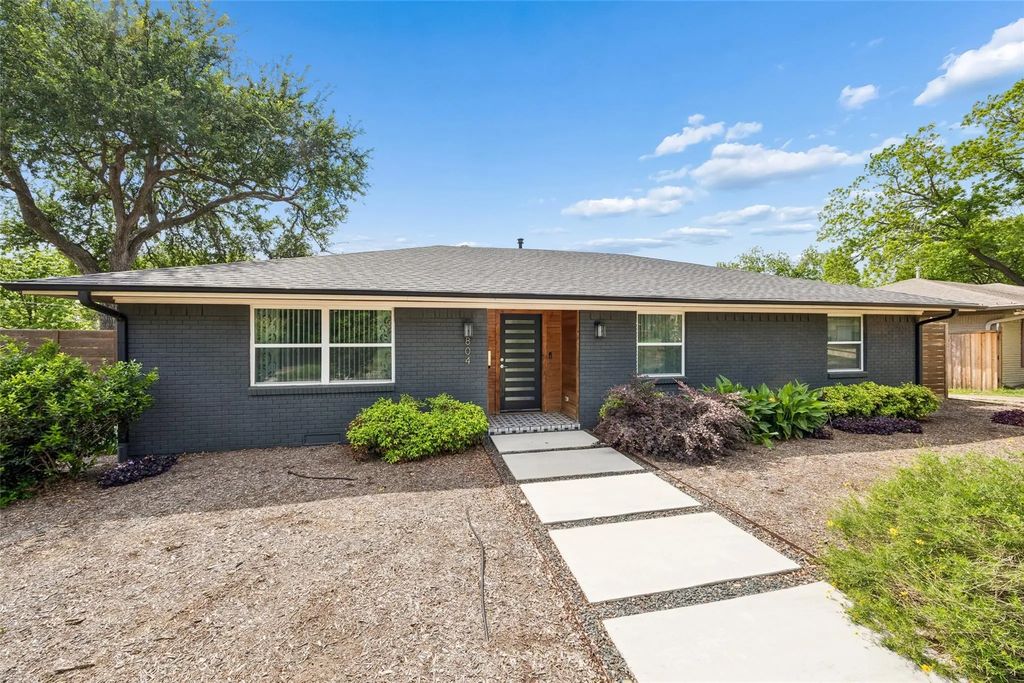 804 S Weatherred Drive, Richardson