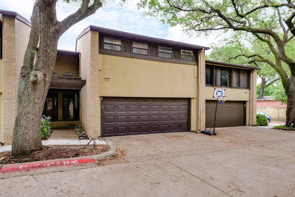 1802 Navajo Place 1802, Irving