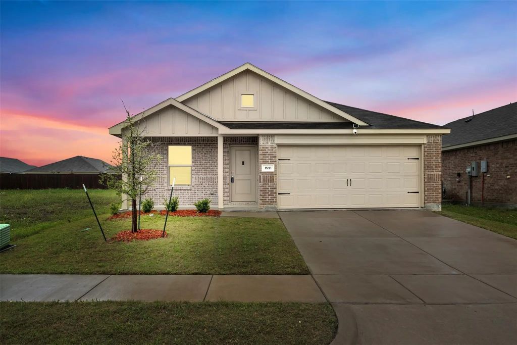 1531 Gentle Night Drive, Forney