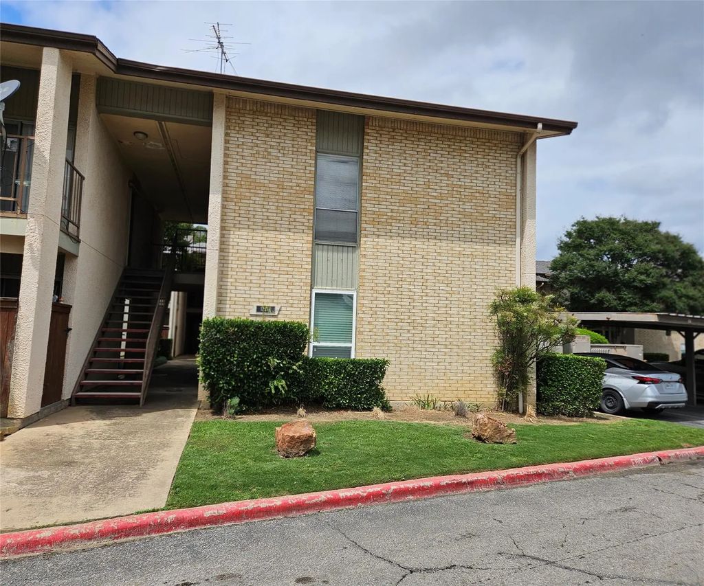 12816 Midway Road 1067, Dallas