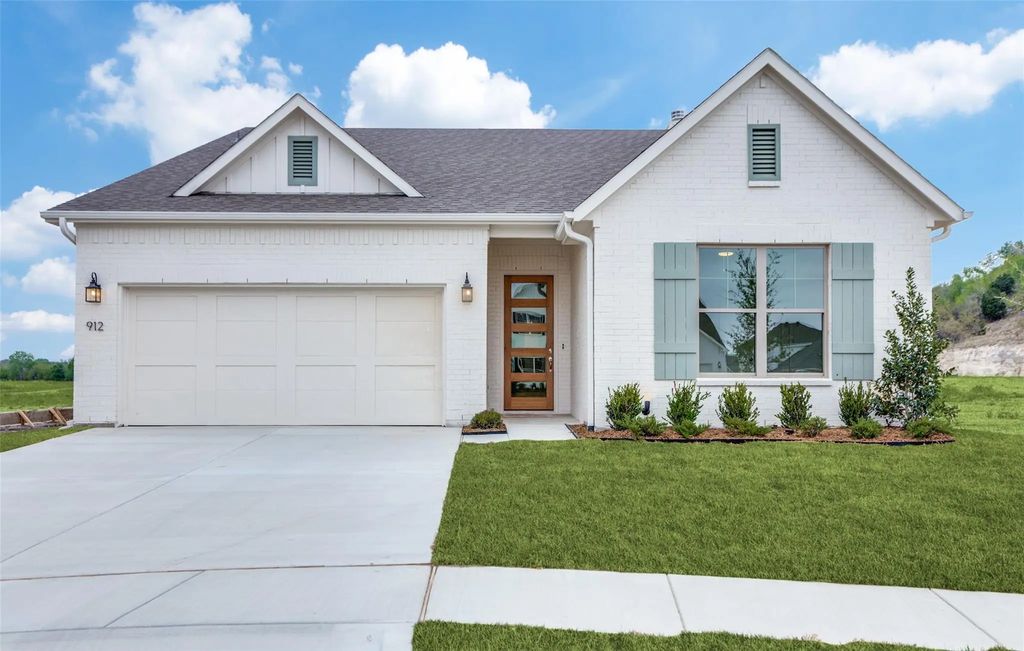 912 Triple Crown Court, Willow Park