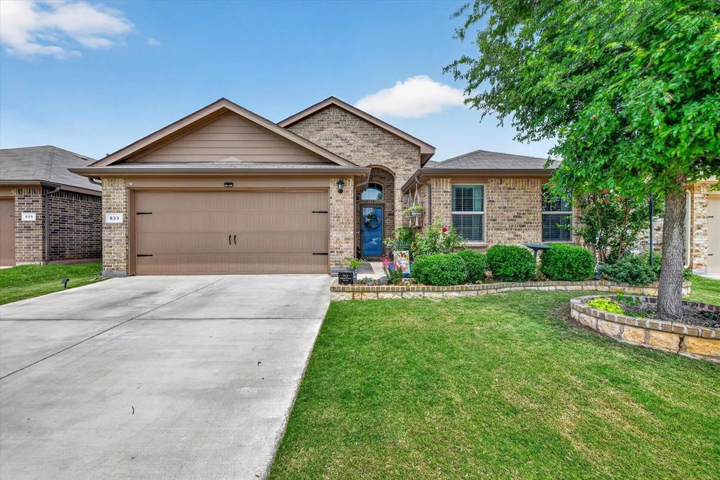 833 Rutherford Drive, Crowley