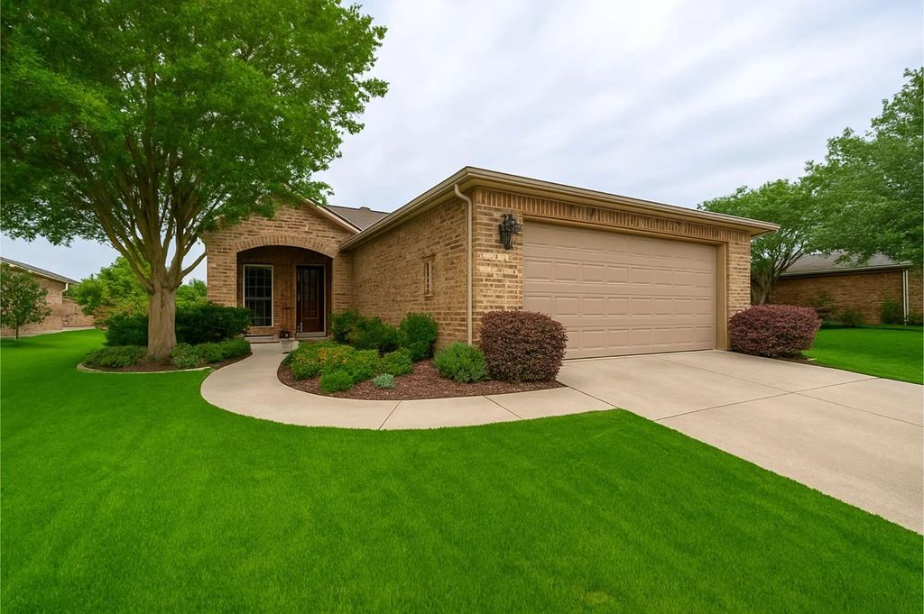 7635 Birmingham Forest Drive, Frisco