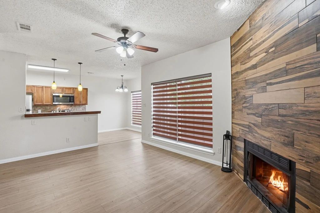 4101 Esters Road 101, Irving