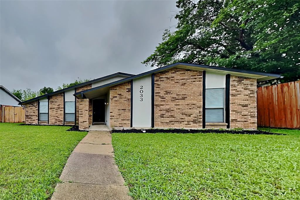 2033 Wilderness Trail, Grand Prairie