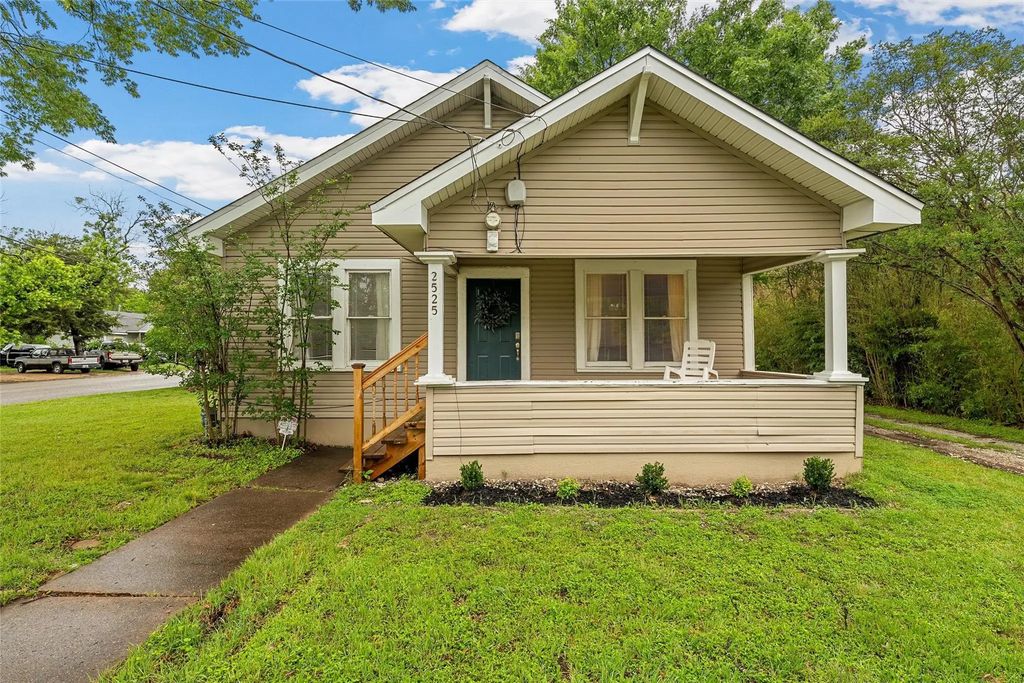 2525 Edna Avenue, Waco