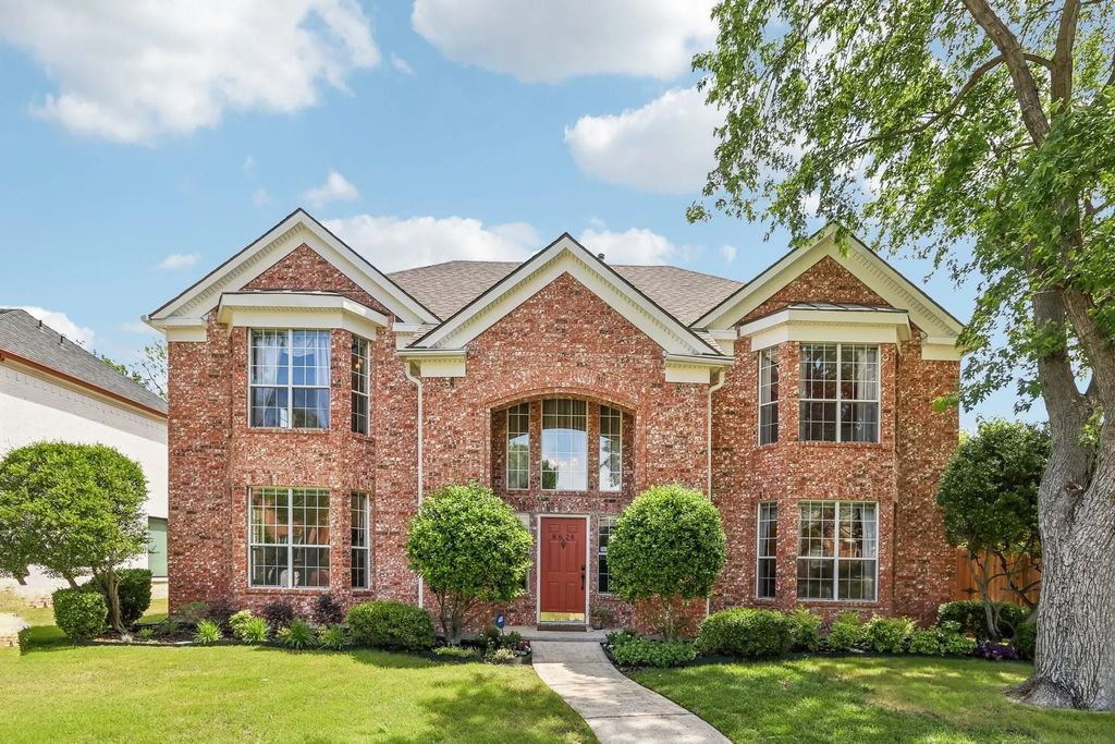 8824 Smokey Drive, Plano