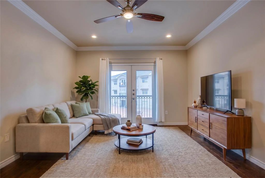 3102 Kings Road 2208, Dallas
