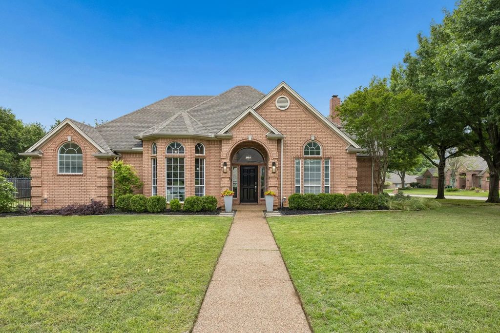 1309 Meadow Ridge Court, Southlake