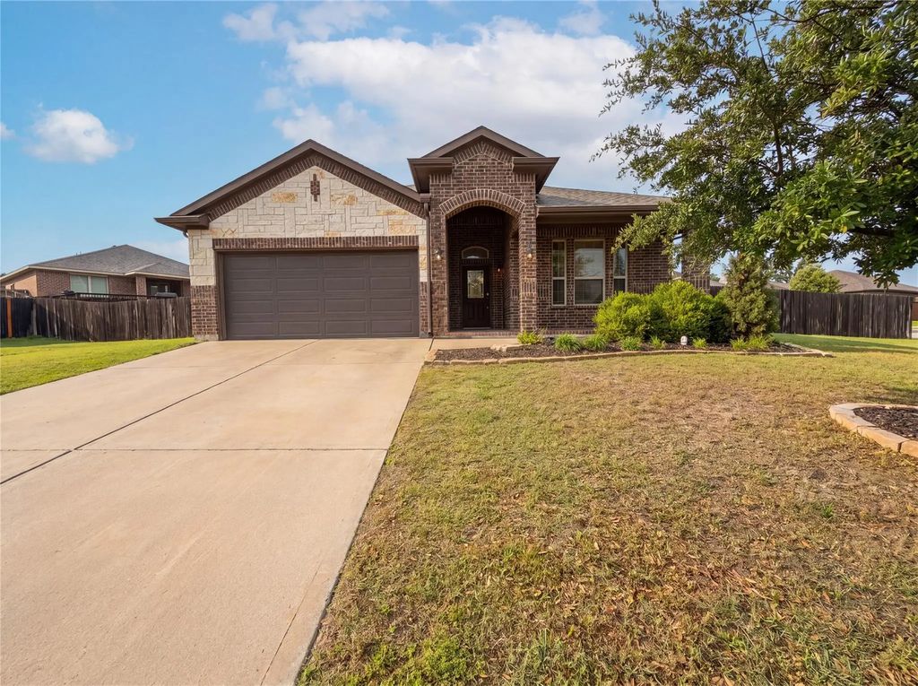1217 Ashley Drive, Weatherford