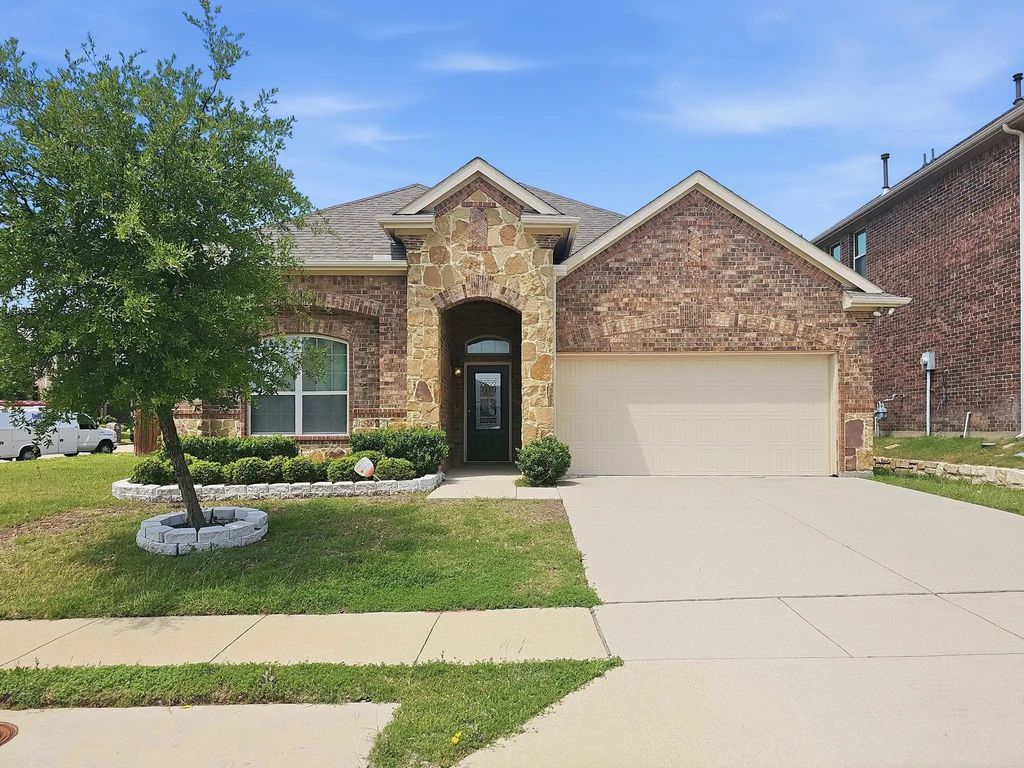 3401 Rosewood Lane, Sachse