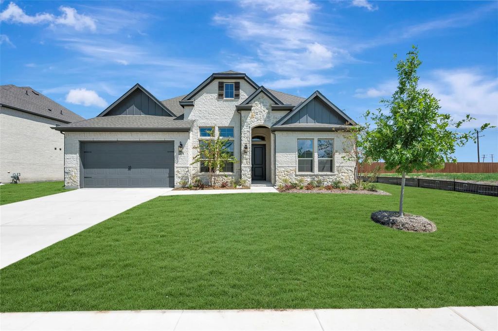 2611 Waverly Drive, Wylie