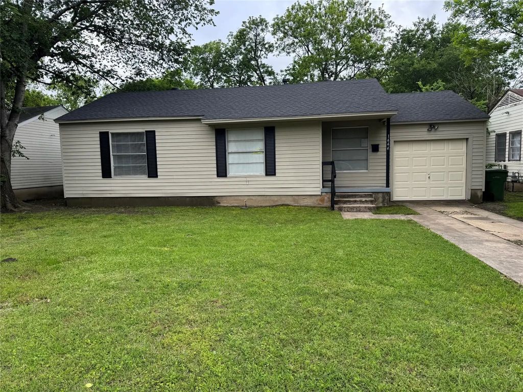 1444 Nash Street, Garland