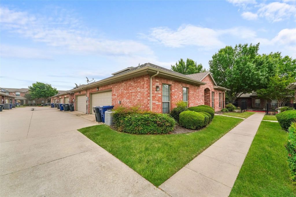 575 S Virginia Hills Drive 1106, McKinney