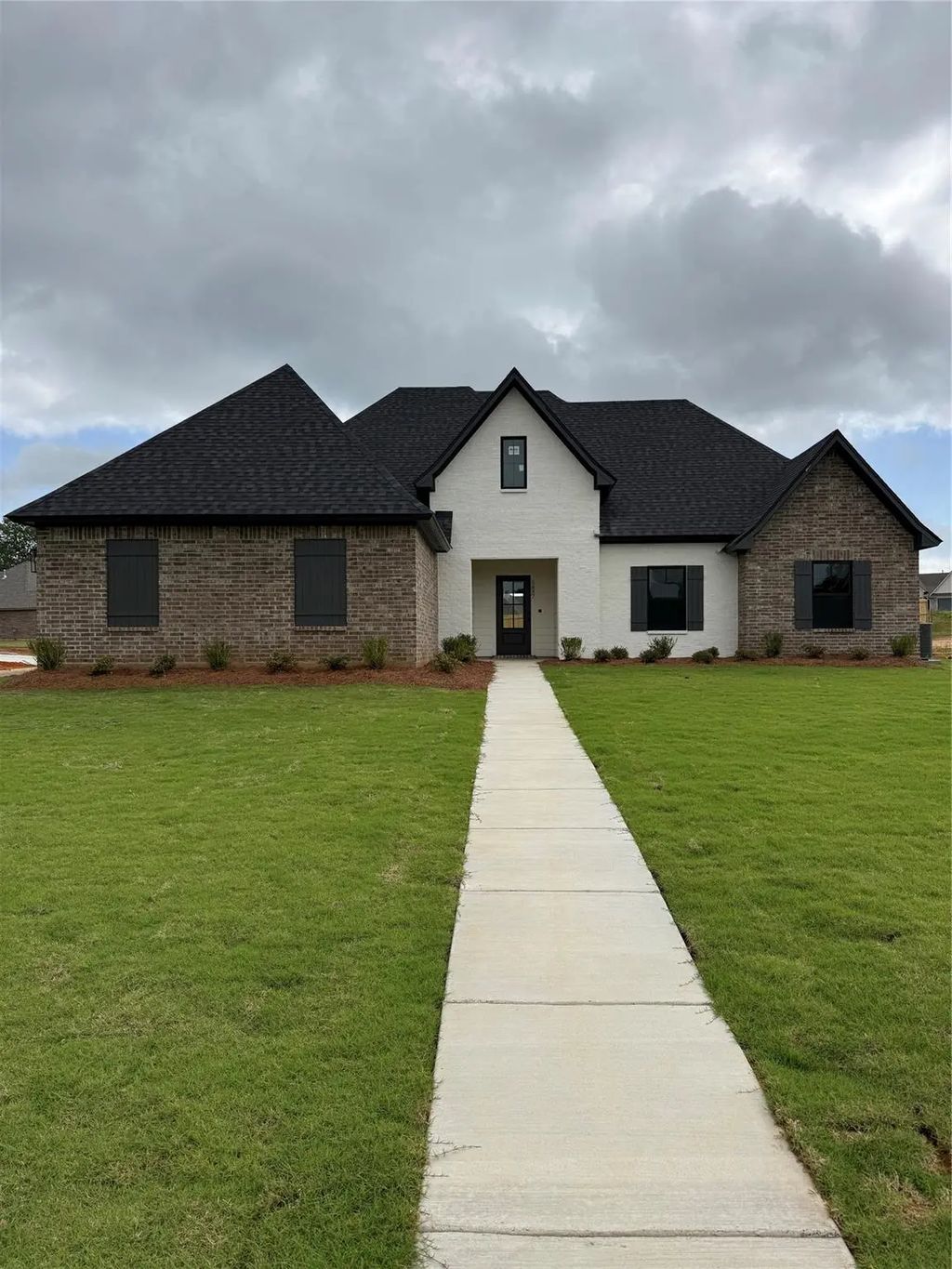 5887 Magnolia Circle, Shreveport
