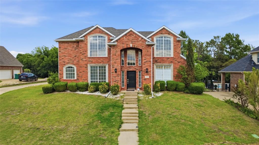 1116 Wishing Well Court, Cedar Hill