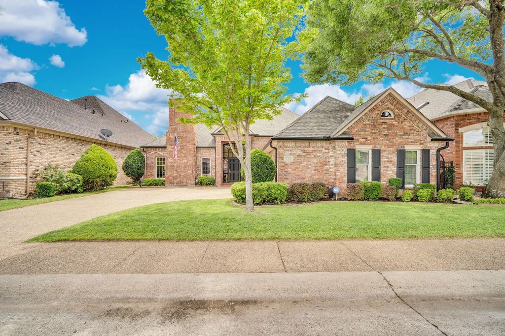 759 Village Green Drive, DeSoto