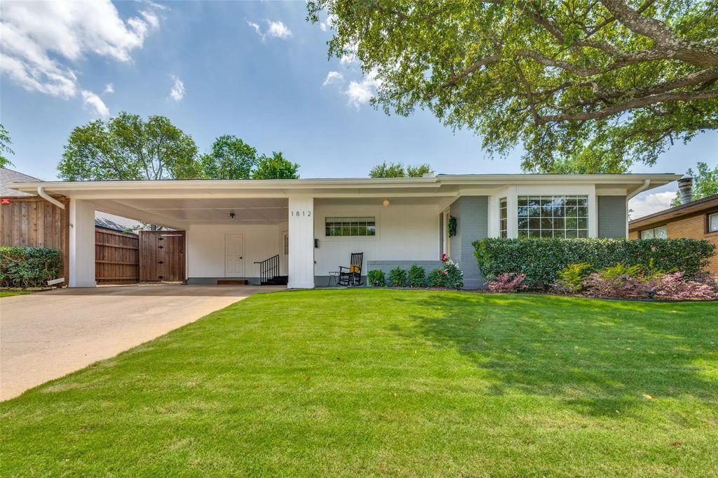 1812 Pilgrim Drive, Irving