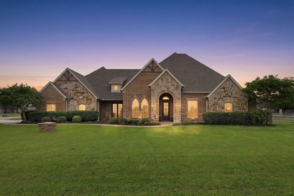 1312 Ruby Lea Lane, Fort Worth