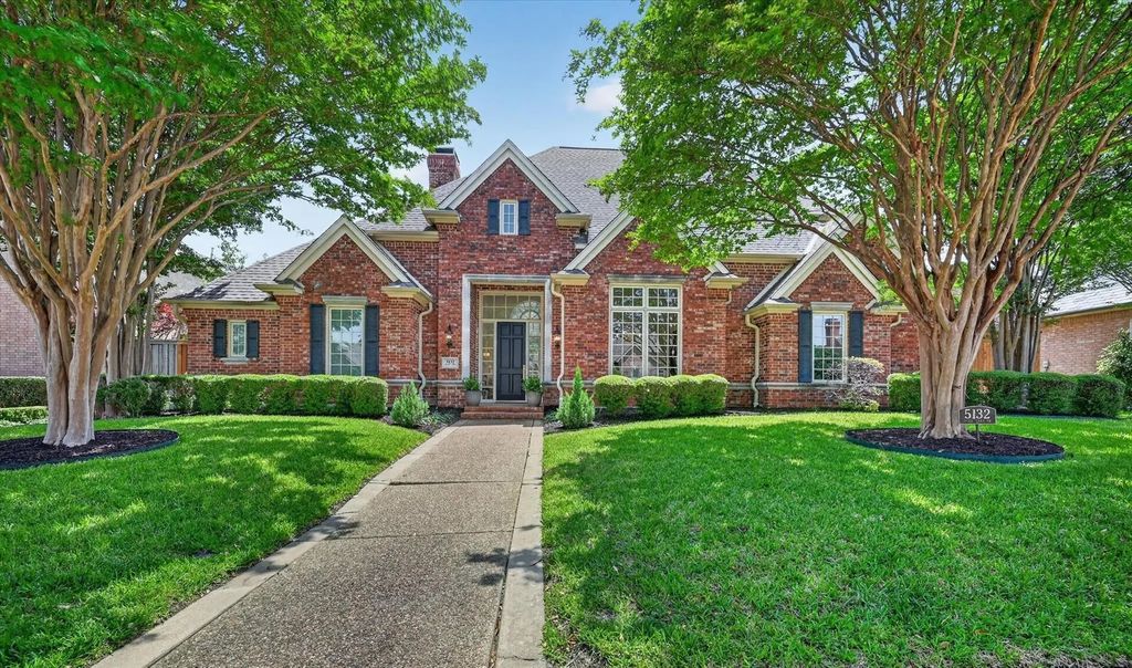 5132 Quail Lake Drive, Dallas