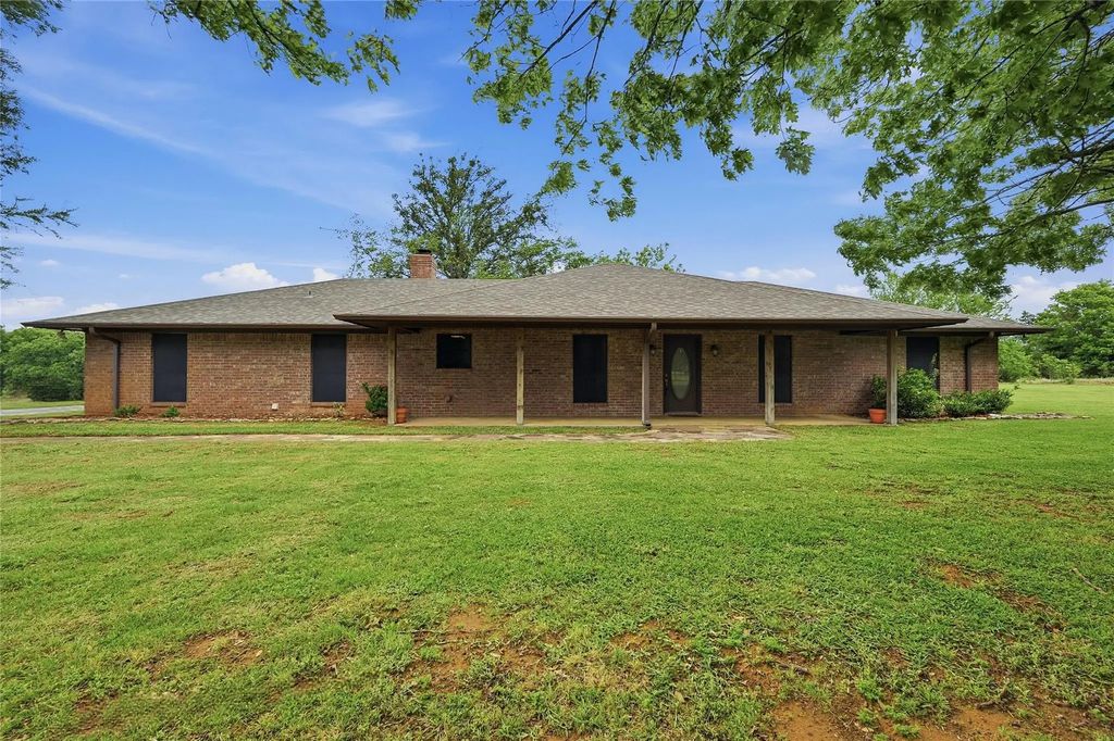 185 Owens Road, Bells