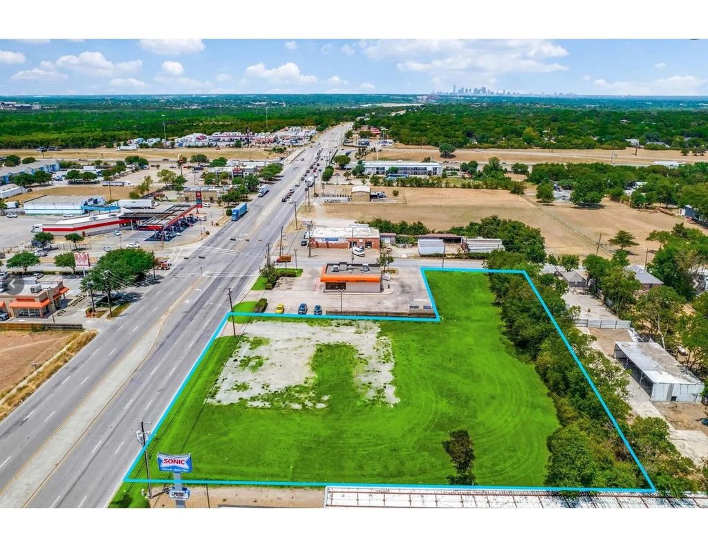 8520 S Lancaster Road, Dallas