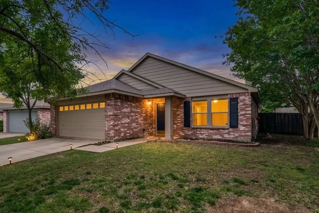 603 Claiborn Lane, Wylie