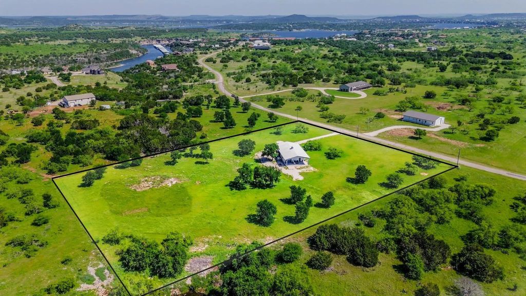 1049 Hells Gate Loop, Possum Kingdom Lake