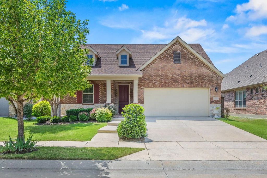 720 Louisville Road, Aubrey