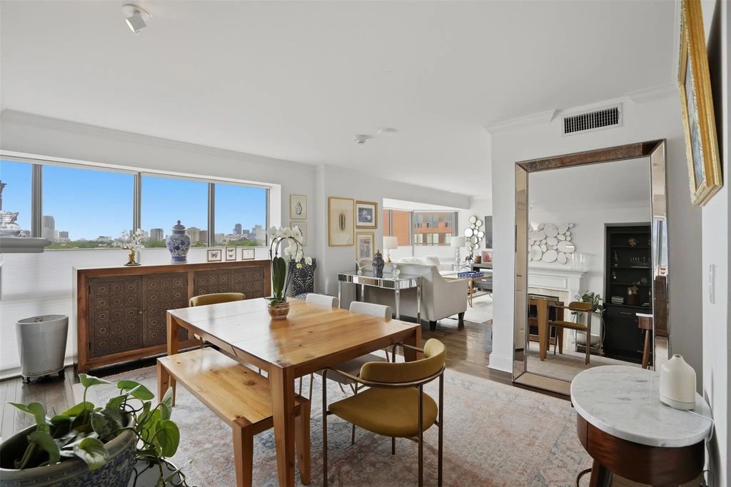 4242 Lomo Alto Drive N84, Highland Park