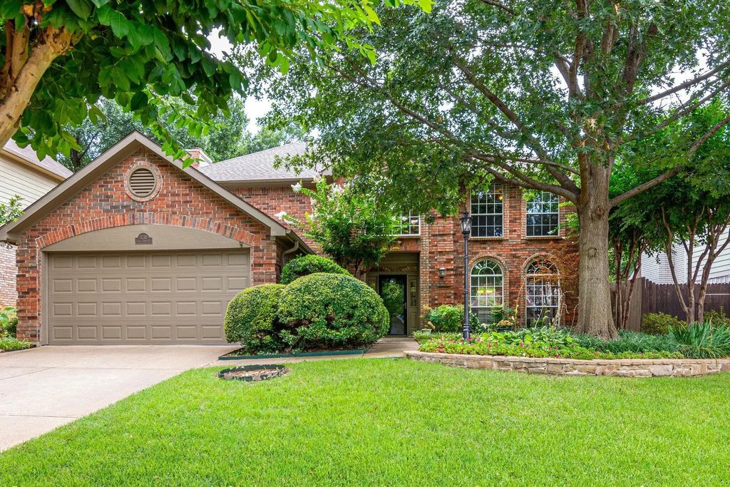 3233 Shady Glen Drive, Grapevine