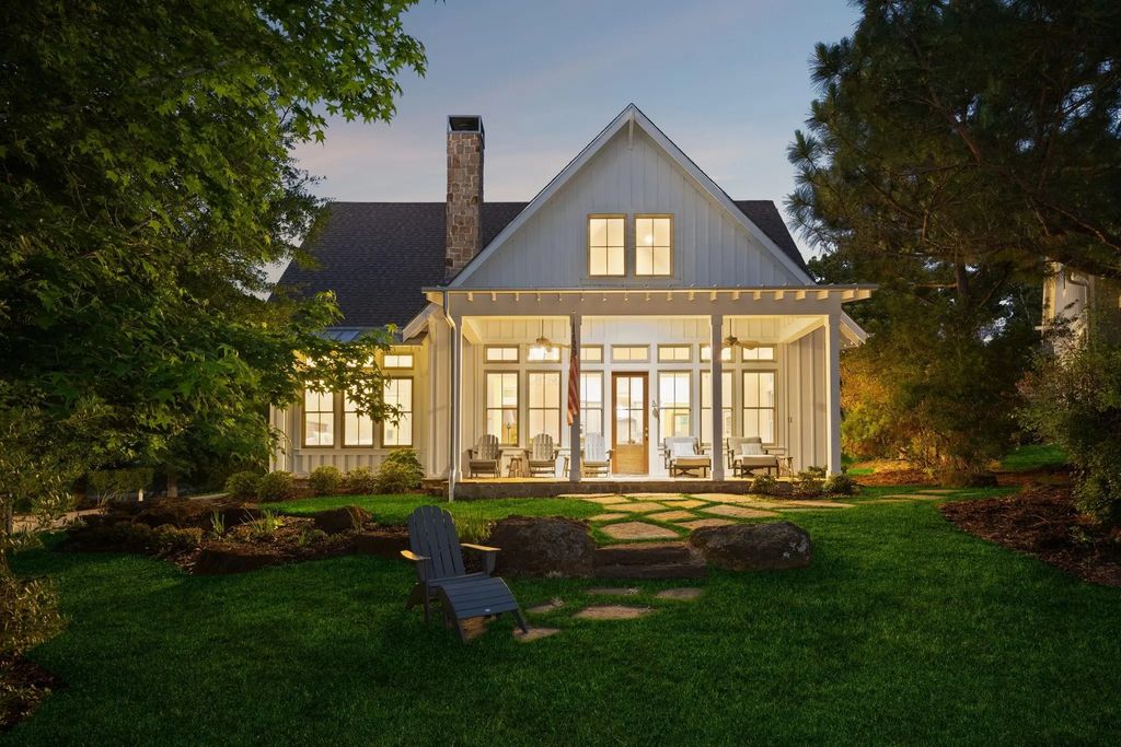 13410 Waterside Drive, Malakoff