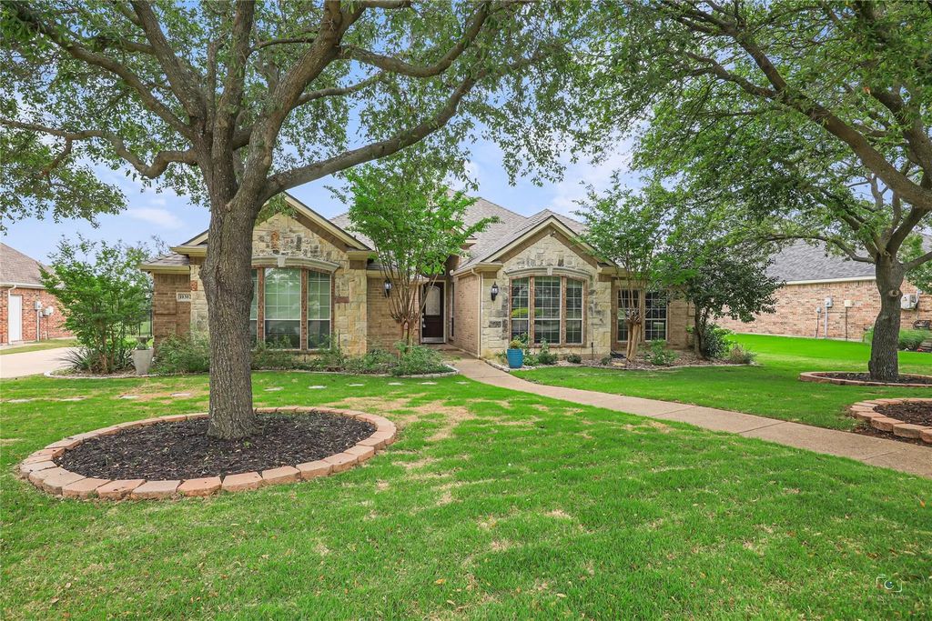 10302 Broadmoor Lane, Rowlett