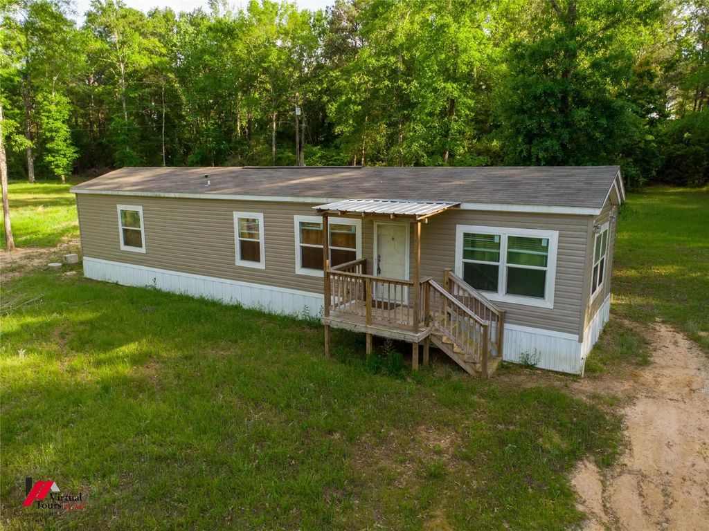 2470 Highway 792, Heflin