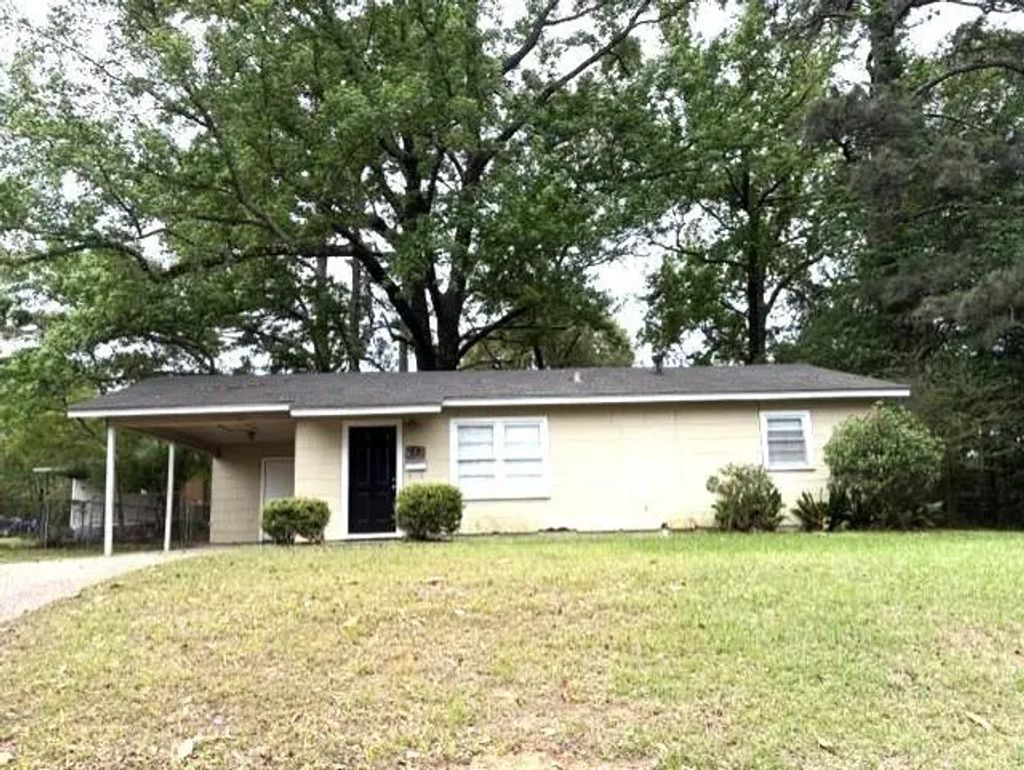 224 Virginia Avenue, Minden