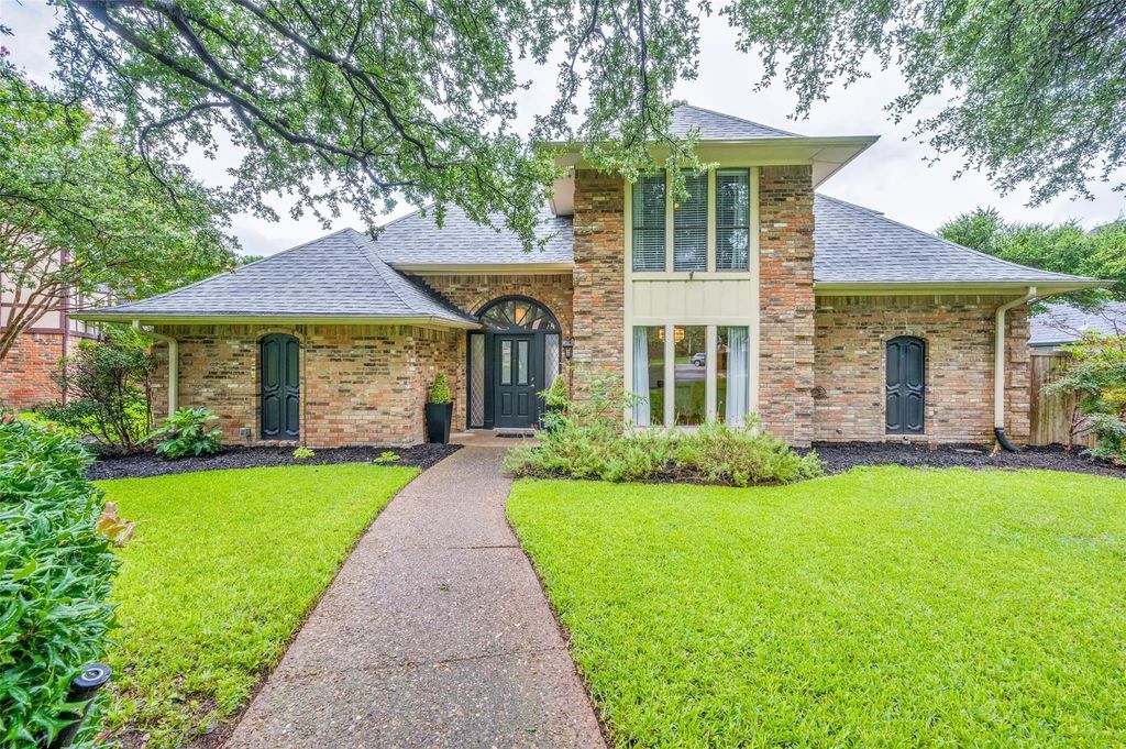 9606 Windy Crest Court, Dallas