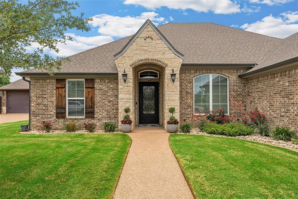 609 Hunton Lane, Robinson