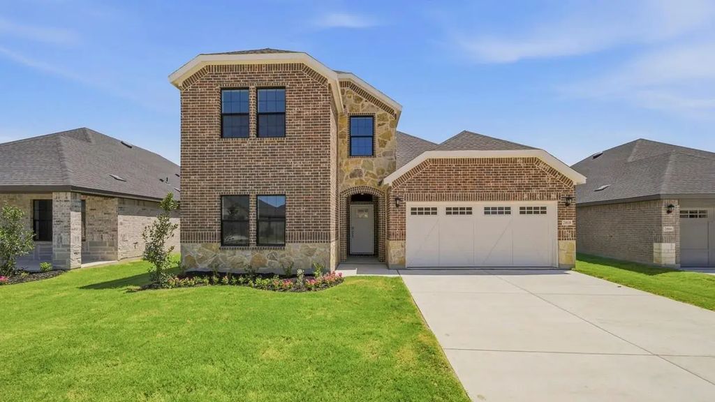 2010 Serene Springs Road, Celina
