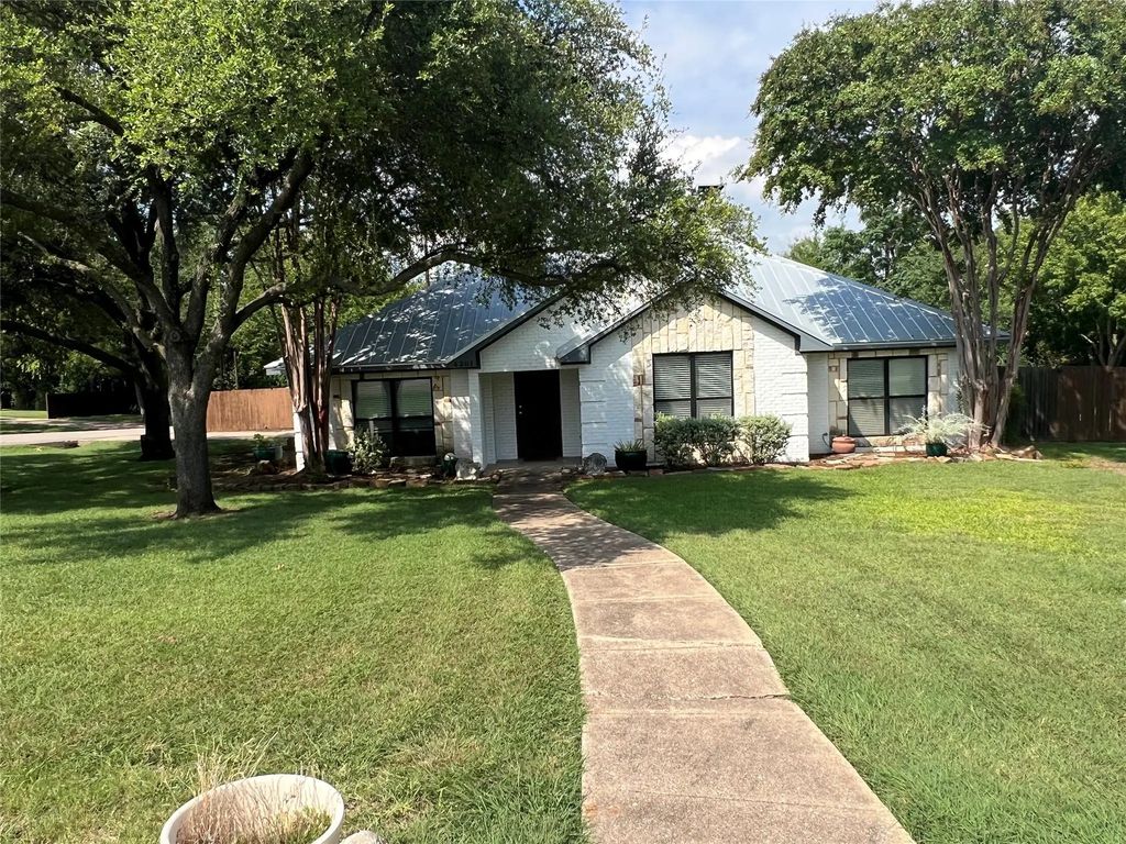 6201 Baymar Lane, Dallas