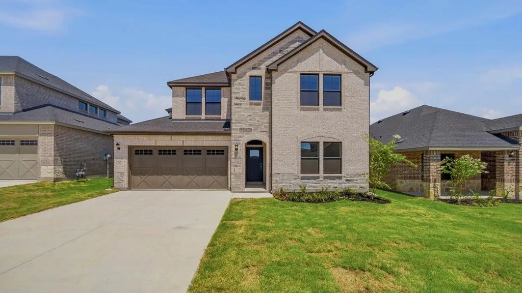 2020 Willow Drift Street, Celina