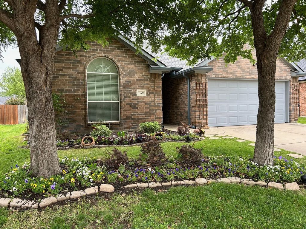 11620 Emory Trail, Fort Worth