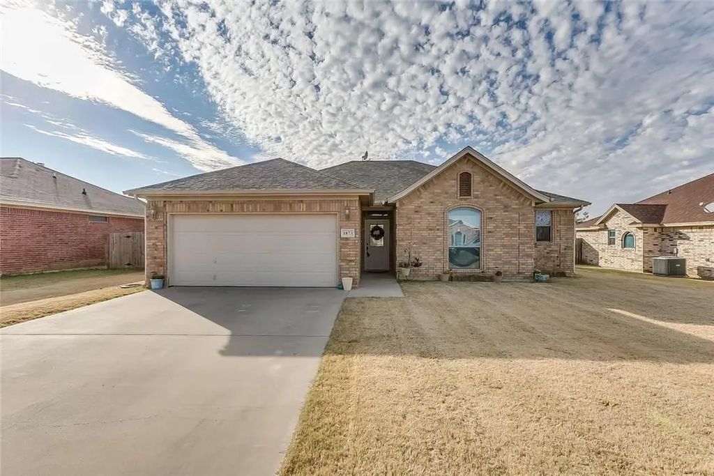 1873 Sandpiper Drive, Weatherford