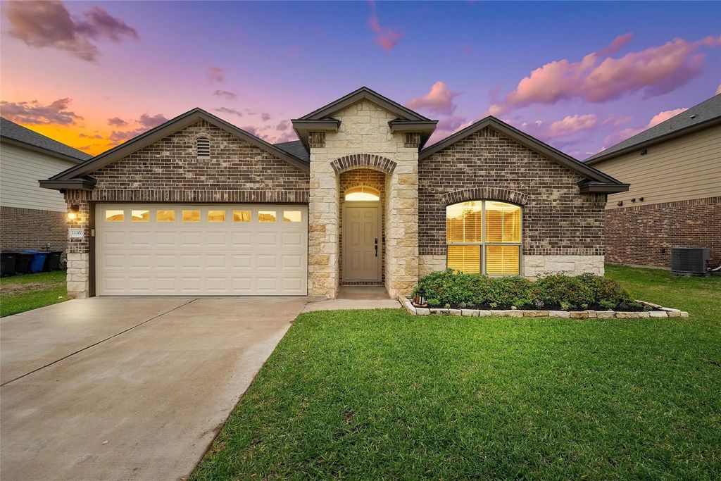 11100 Beckon Falls, Waco