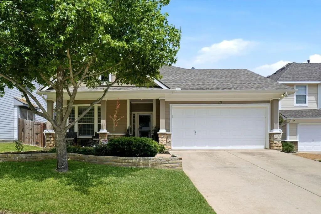112 Silkwood, Grapevine