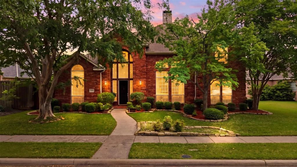 2304 Stacia Drive, Plano